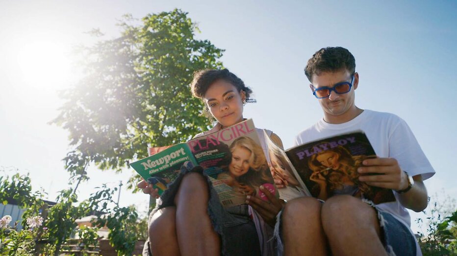 Jurre Geluk en Dzifa Kusenuh voor Dickpics