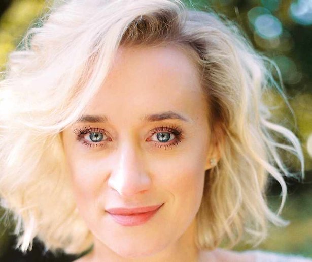 Eva Jinek wint Sonja Barend Award