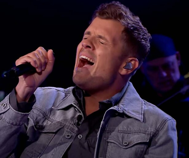 Jaap Reesema en Nielson brengen ode tijdens Gouden Televizier-Ring gala