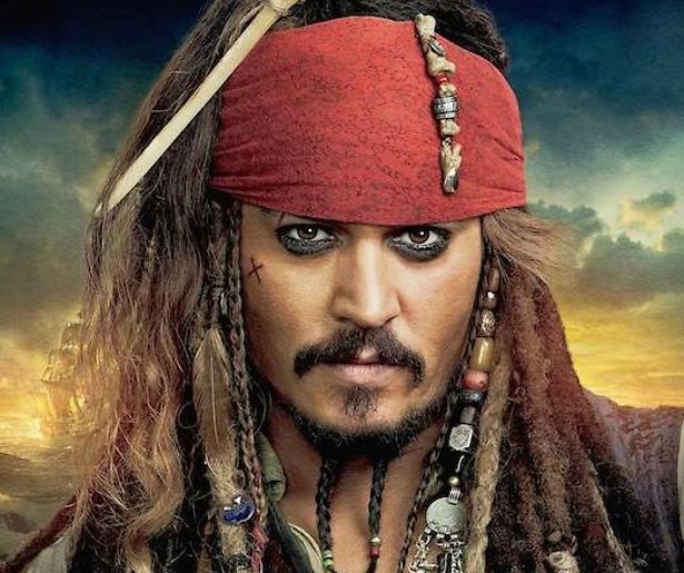 YouTube-hits 2015: Johnny Depp verrast zieke kinderen als Jack Sparrow