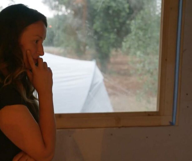 Kijkers hebben te doen met kapper Arjen in Daar Gaan Ze Weer