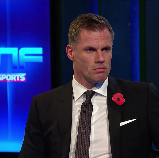 Britse voetbalanalist spuugt 14-jarige meisje in het gezicht