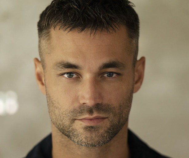 Jan Kooijman verkoopt zelf bedachte dramaserie aan NPO3