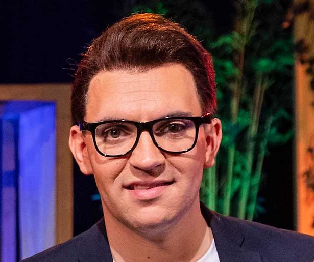 Deze man speelt Jan Smit in De TV Kantine