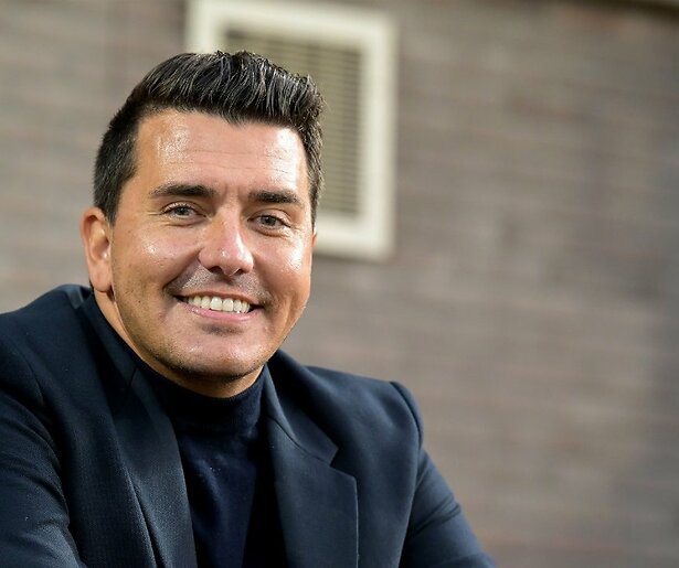 Jan Smit kan lachen om onderkin-moment op tv