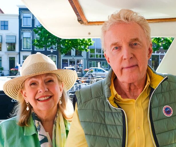 Nieuw seizoen voor Denkend aan Holland met André van Duin en Janny van der Heijden