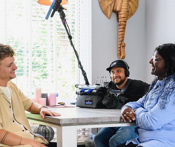 Je Zal Het Maar Hebben gedenkt overleden deelnemers