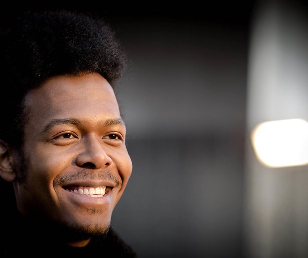 Jeangu Macrooy naar het Eurovisie Songfestival