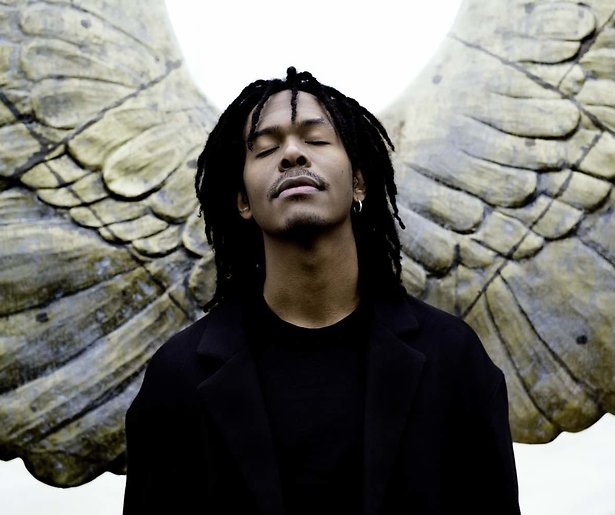 Jeangu Macrooy reageert op uitstel Songfestival