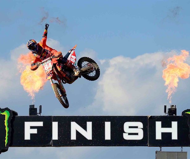 Extra uitzending NPO 1 met motorsport-ontknoping 