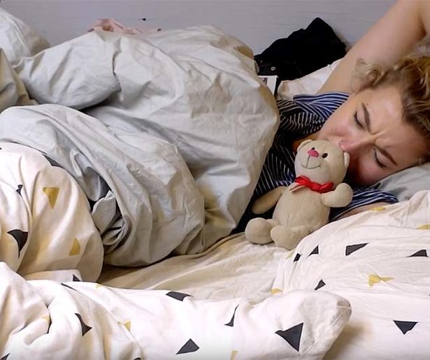 Prille relatie tussen Jens en Mylène in Utopia lijkt voorbij