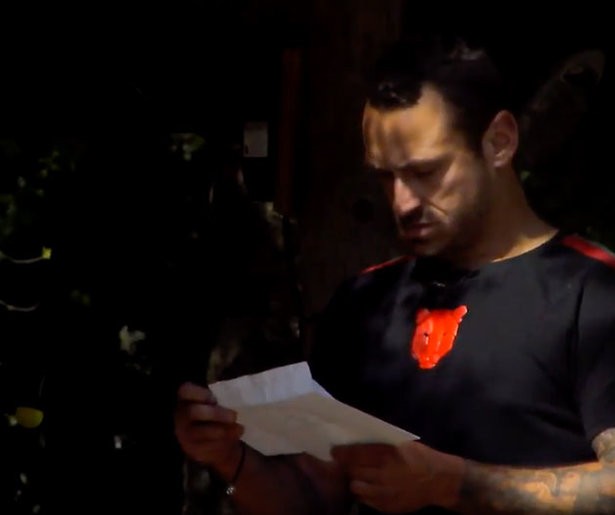 Videosnack: Utopiaan Jessie breekt nadat hij heftige post krijgt