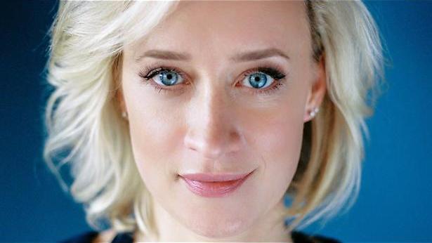 De TV van gisteren: Eva Jinek staat er direct weer