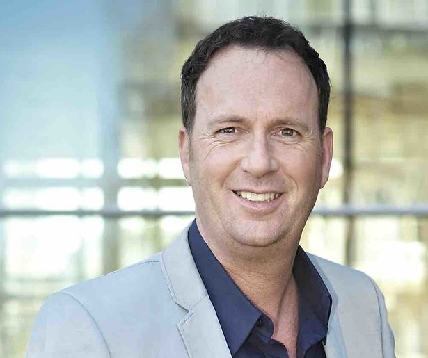 Jochem van Gelder maakt comeback voor volwassenen op nationale televisie 