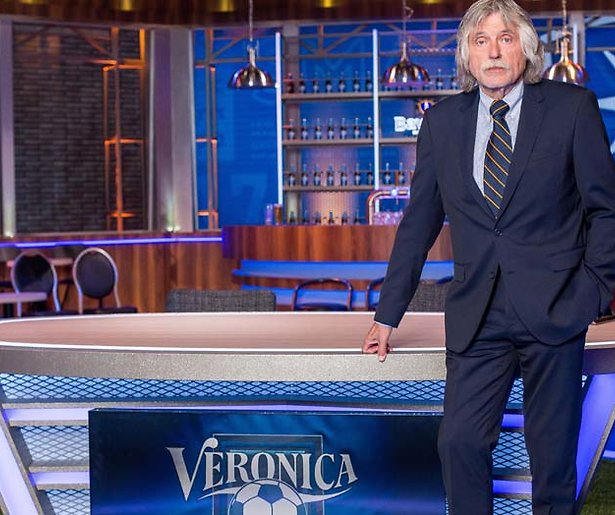 Johan Derksen in het ziekenhuis na val van trap 