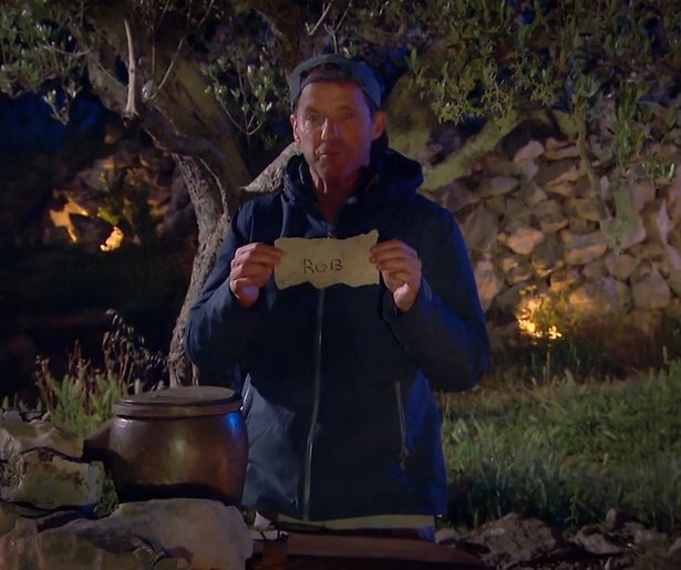 John de Bever lacht om kritiek Expeditie Robinson