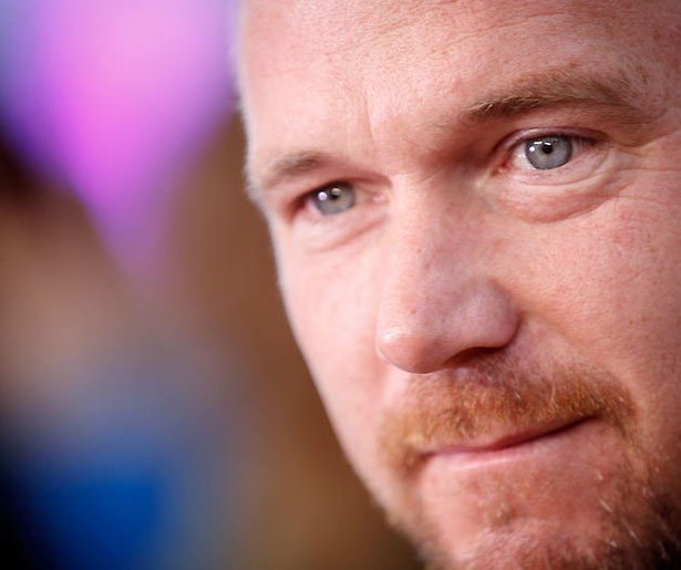 Johnny de Mol vindt reisprogramma’s even niet meer van deze tijd