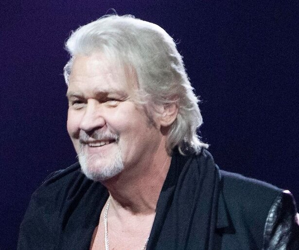 Johnny Logan, Claude en Edsilia Rombley schitteren op Het Grote Songfestivalfeest 2025
