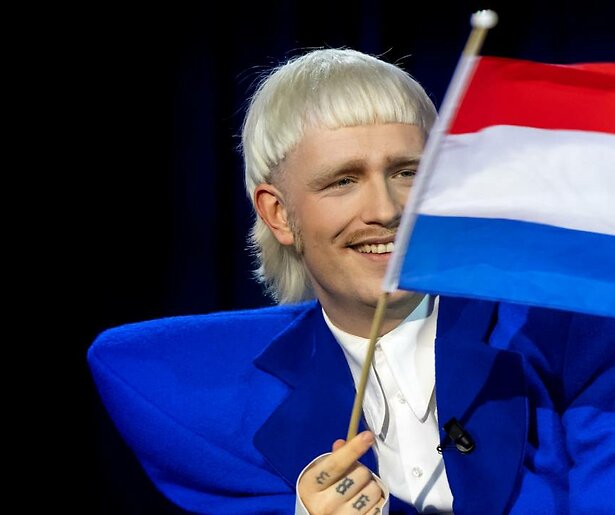 Dit luistert Joost Klein voor zijn repetities op het Eurovisie Songfestival
