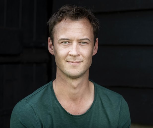 Boer Jouke is nu al de hunk van Boer Zoekt Vrouw