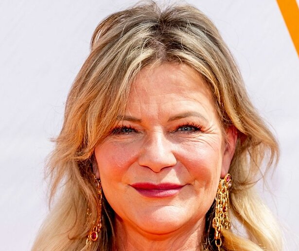 Justine Marcella is weg bij Shownieuws