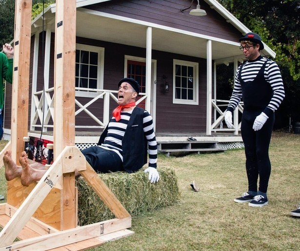 De mannen van Jackass zijn in Jackass Forever ouder, maar duidelijk niet wijzer