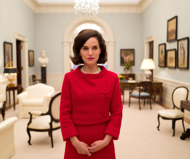 Natalie Portman kruipt in de huid van Jackie Kennedy in Jackie op ONS