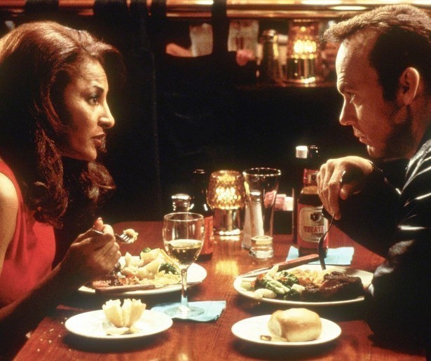 Verraadt Pam Grier haar opdrachtgever Samuel L. Jackson in Jackie Brown?