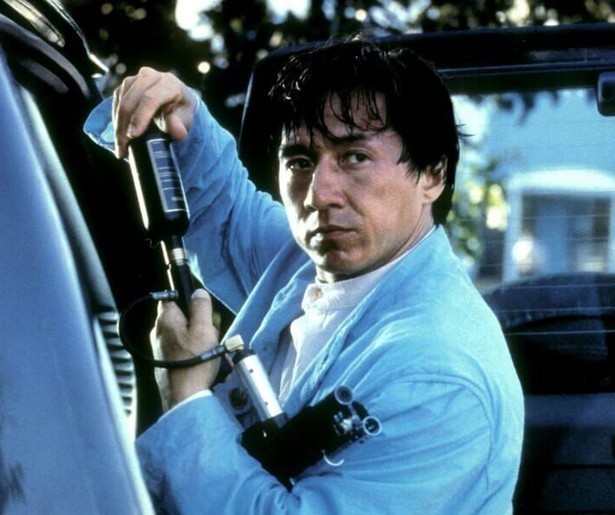 Jackie Chan heeft een interessant baantje in Jackie Chan's First Strike