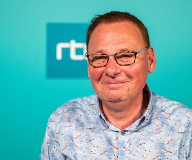 Presentator Jan de Hoop in het ziekenhuis na hartinfarct