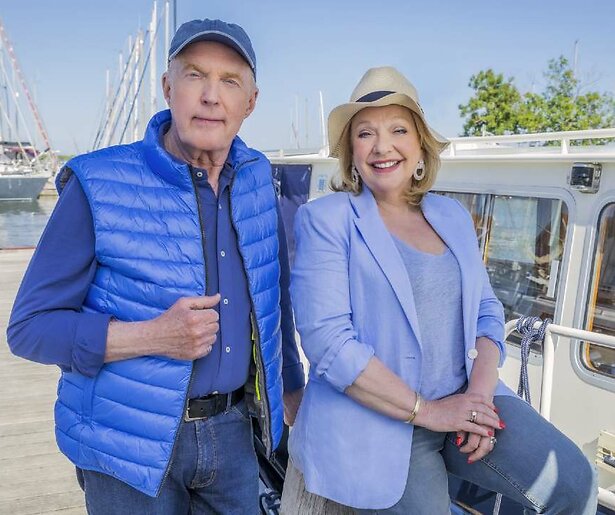 Janny van der Heijden en André van Duin zijn terug met Denkend aan Holland