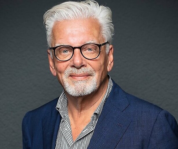 Jan Slagter stopt, maar blijft gezicht van Omroep MAX