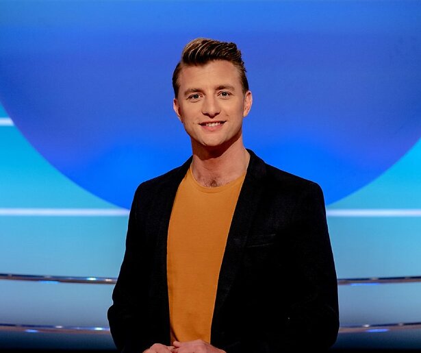 Jan Versteegh presenteert de finaleshow van Een Jaar van je Leven