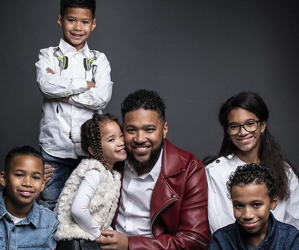 Papa Jay Lopez uit Een Huis Vol voor zevende keer vader