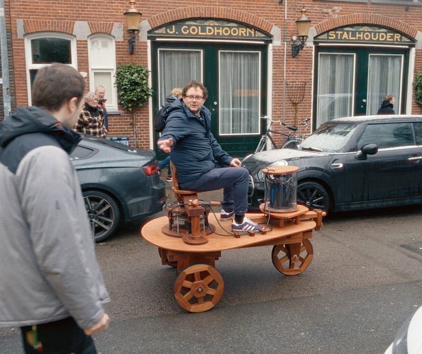 Diederik Jekel maakt zijn eigen versie van een elektrische auto uit 1985