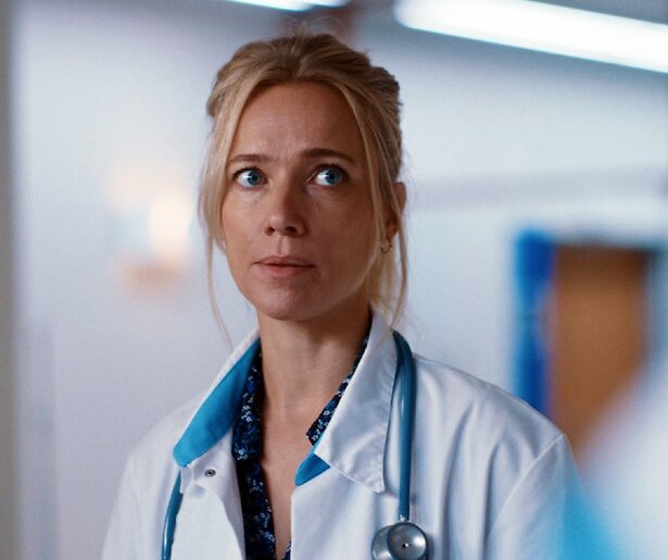 Jennifer Hoffman barstte tijdens opnames Dag & Nacht in huilen uit: 'Kreeg de tekst niet uit mijn mond'