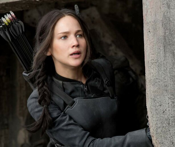 Jennifer Lawrence heeft geen reden om blij te zijn in The Hunger Games: Mockingjay - Part 1