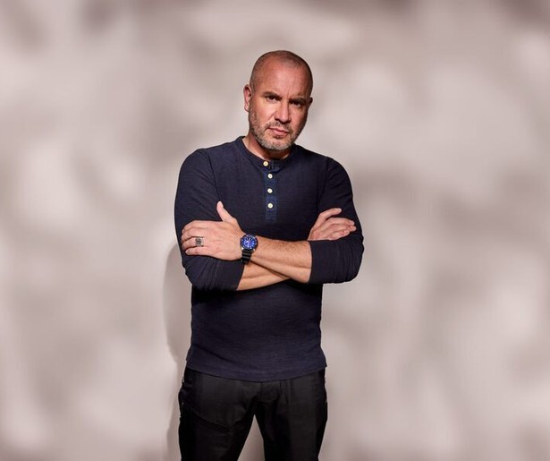 Jeroen van Koningsbrugge start het nieuwe seizoen van Jeroen's Abandoned Adventures in Wales