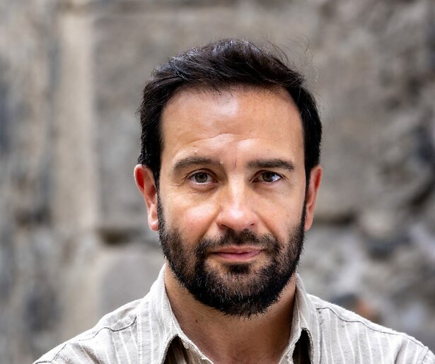 Alle hints en aanwijzingen richting Wie Is de Mol-deelnemer Jeroen Spitzenberger