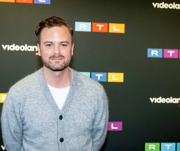 Jim Bakkum wil Geef Nooit Op terugbrengen: 'Inbox ontploft met nostalgische reacties'