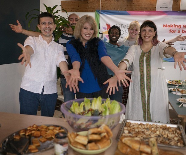 Joanna Lumley zoekt de extremen op in Berlijn