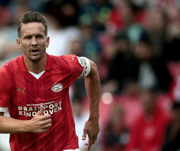 Feyenoord en PSV strijden om de Johan Cruijff Schaal 2023