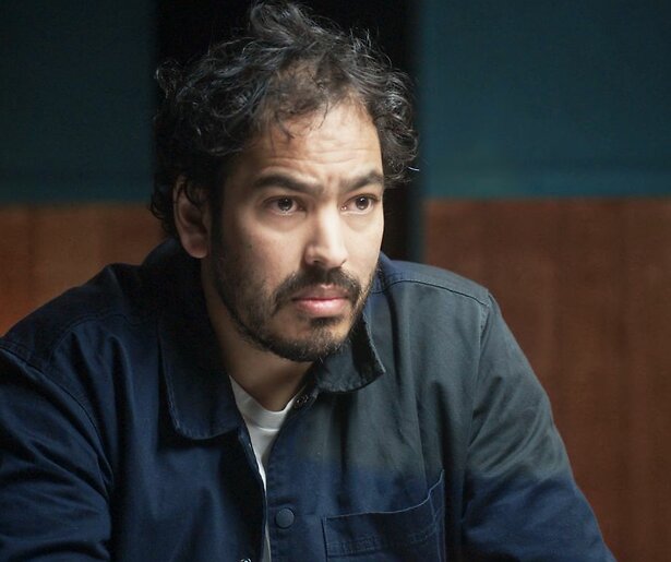 Johan Fretz richt zich op de rechterkant van het politieke spectrum in What's Right?