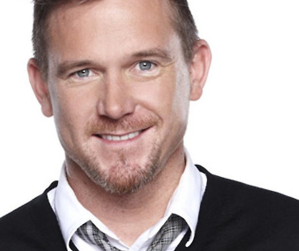 Johnny de Mol duikt in het leven van oude volksstammen