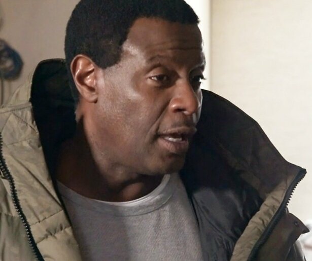 John Williams probeert de relatie van Lia en Jos te redden in Help, Mijn Man Is Klusser