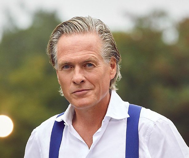 Jort Kelder in coronatijd: Fles wijn niet duurder dan 50 euro