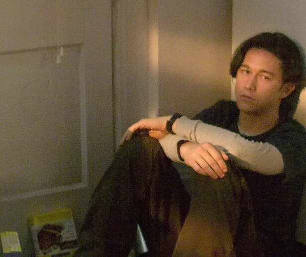 Joseph Gordon-Levitt moet een 'eenvoudig' klusje doen in The Lookout