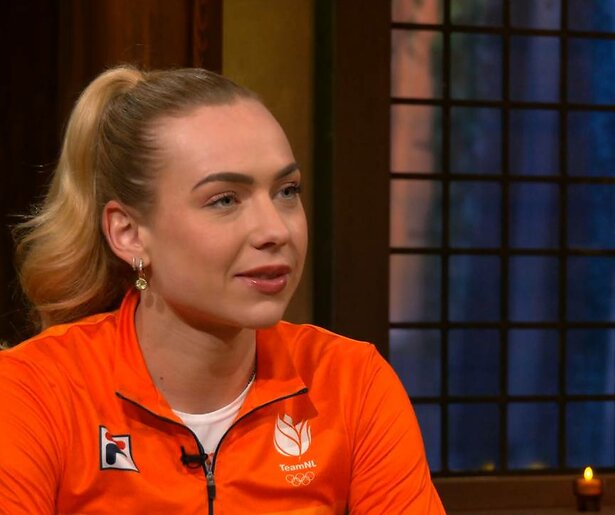 De TV van gisteren: Applaus voor Joy Beune in Studio Olimpico, kritische noten bij schaatsverslaggeving