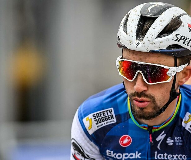 Maakt Julian Alaphilippe de hoge verwachtingen waar tijdens de Waalse Pijl? 