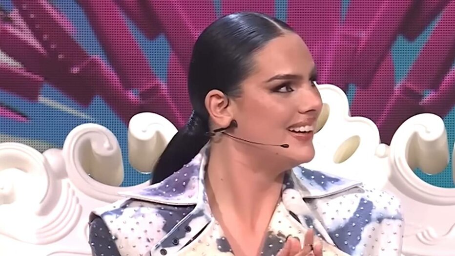 Famke Louise tijdens The Roast op Comedy Central Famke Louise tijdens The Roast op Comedy Central